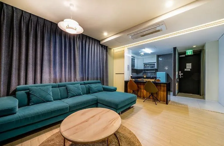 Stay 247 金海市 汽车旅馆